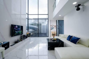 TagVilla Palm Spring Villa in Pattaya 8 Bedroom